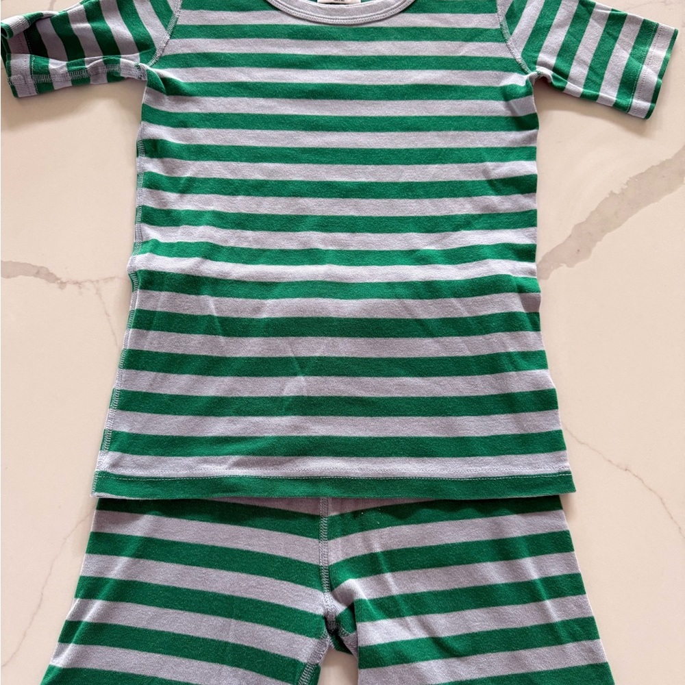 Hanna Andersson Green and Gray Pajama Set Soft Striped Design